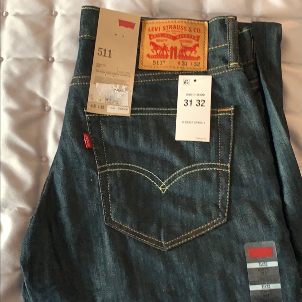 Levi’s 511 31/32 Slim Men’s Jeans.
